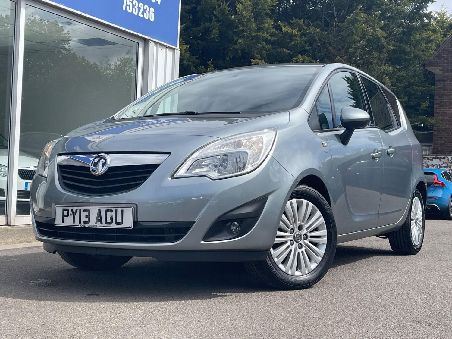 Used VAUXHALL MERIVA 2013 Silver in Bury St Edmunds, Suffolk Bury