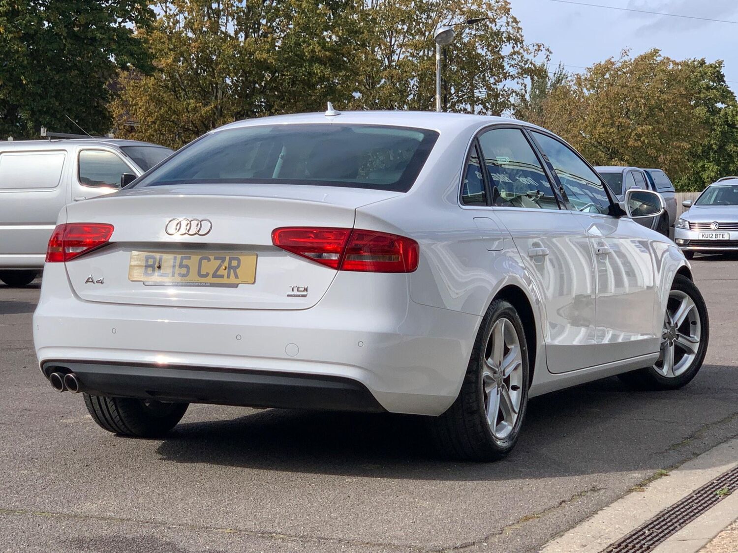 Used AUDI A4 2015 White in Bury St Edmunds, Suffolk Bury Motor Company