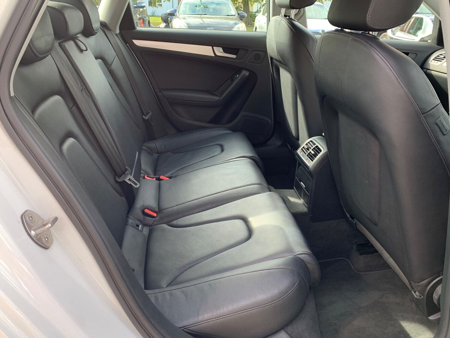 Used AUDI A4 2015 White in Bury St Edmunds, Suffolk Bury Motor Company